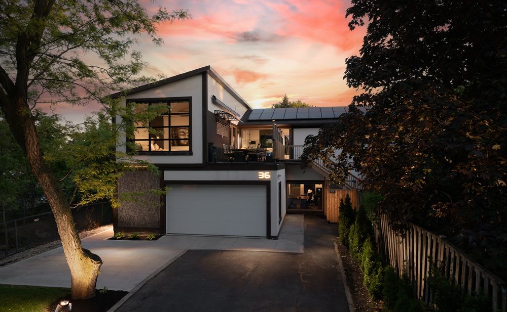 36 Lakeview Drive