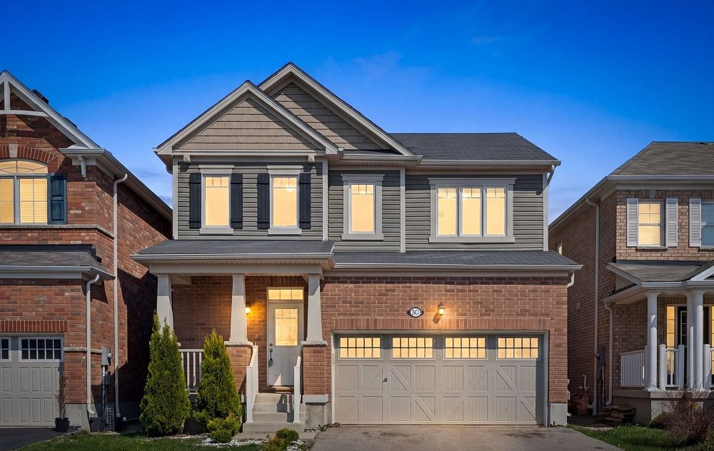 267 Grovehill Crescent