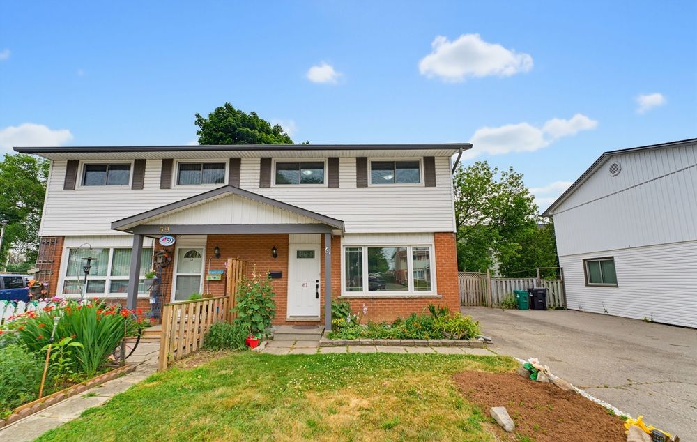 61 Balfour Crescent