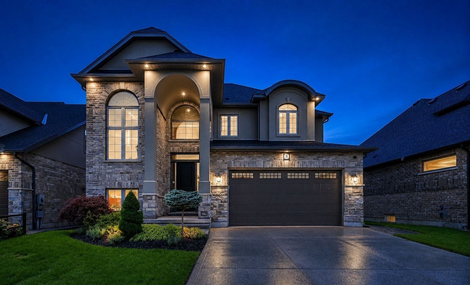 8 Tuscany Court