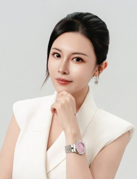 Yue Vicky Zhang