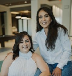 Yuleana Gil Abreu & Sandra Figueroa
