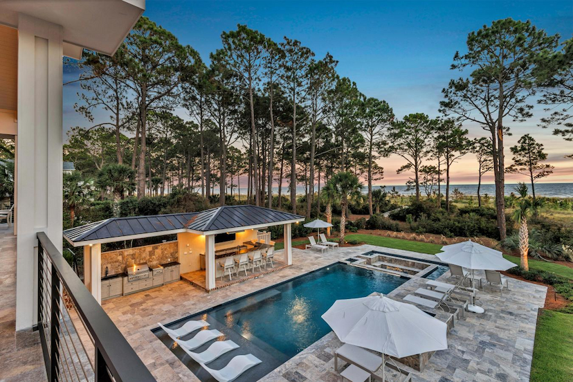15 Bald Eagle Road