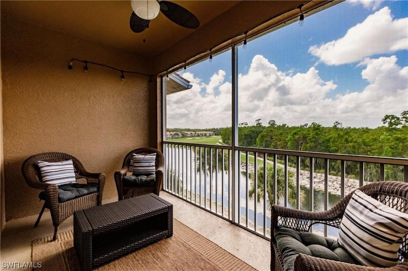 3820 Sawgrass WAY 3043