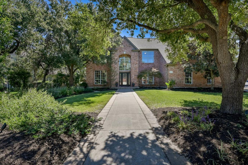 5213 Corrientes Cove