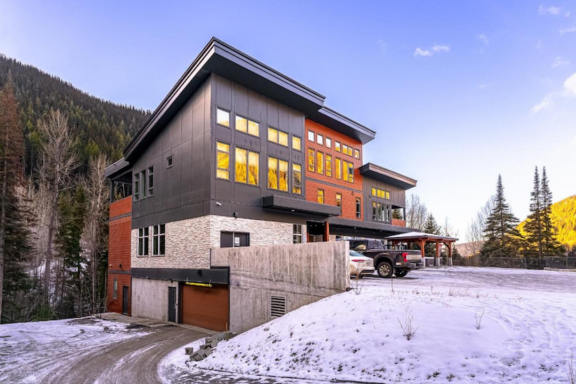 1130 SUN PEAKS ROAD #500