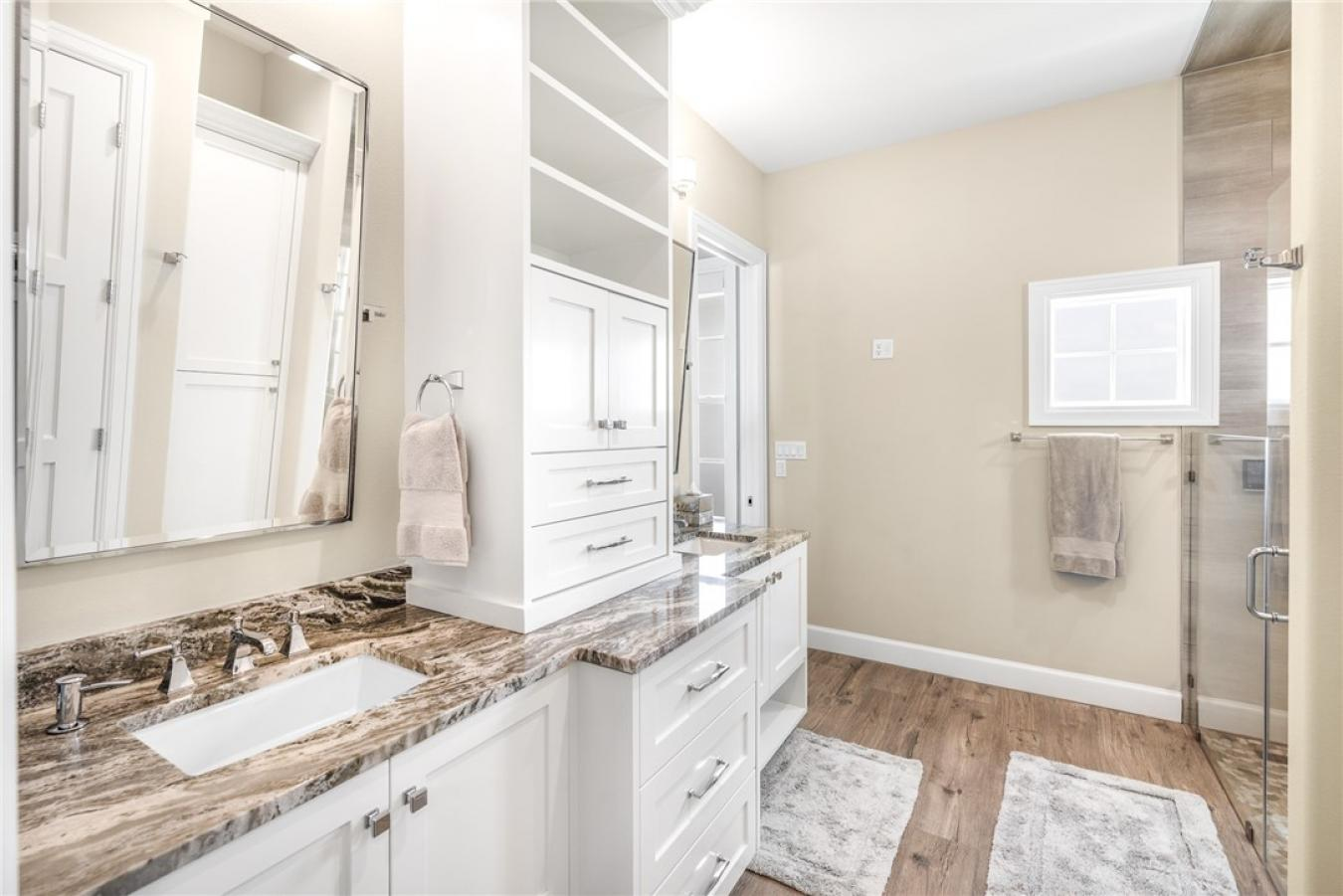 property-image-35