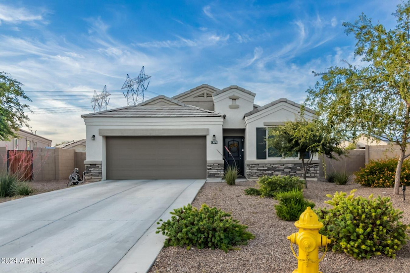 3070 N 303rd Court
