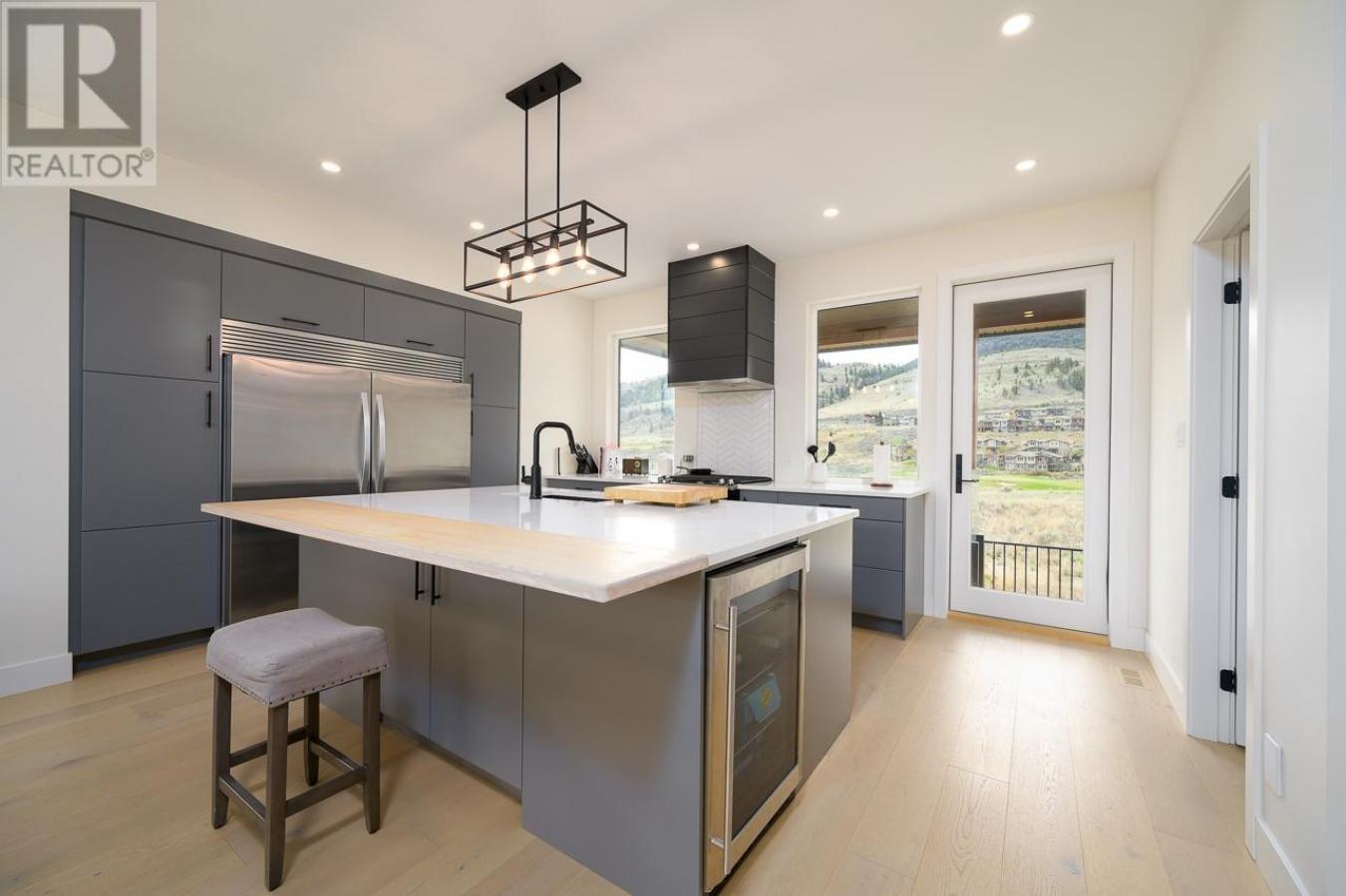 property-image-3