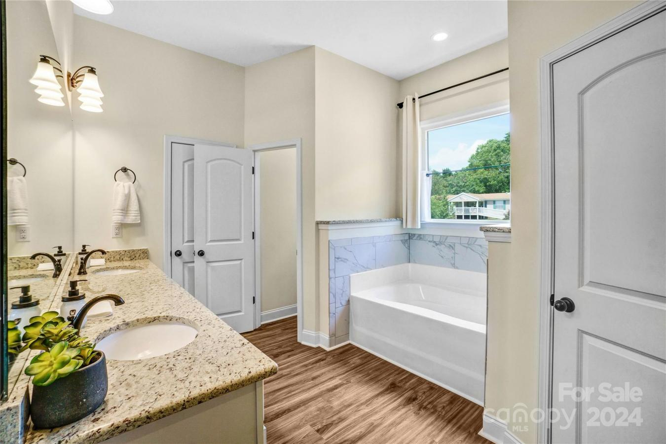property-image-21