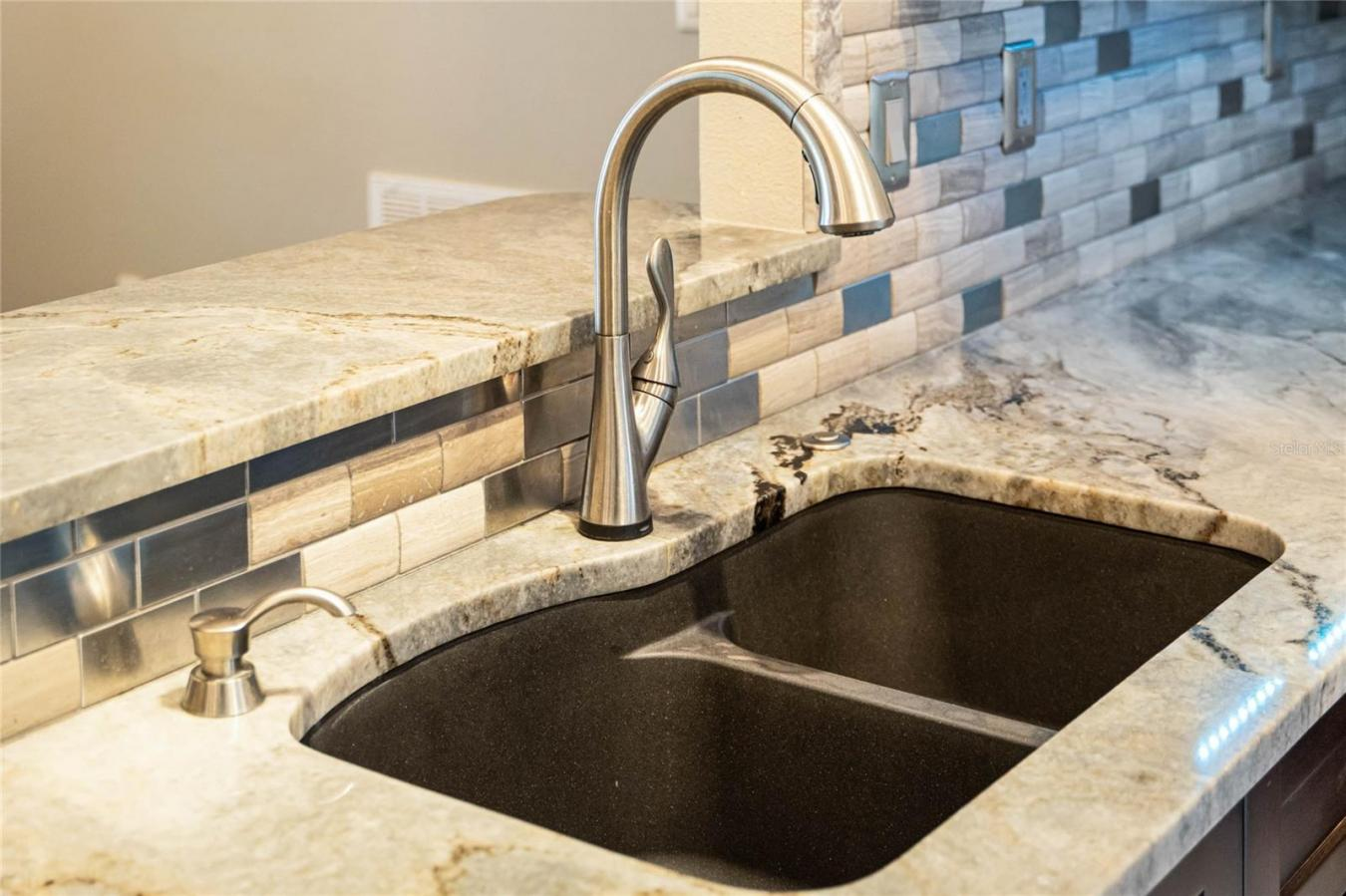 property-image-21