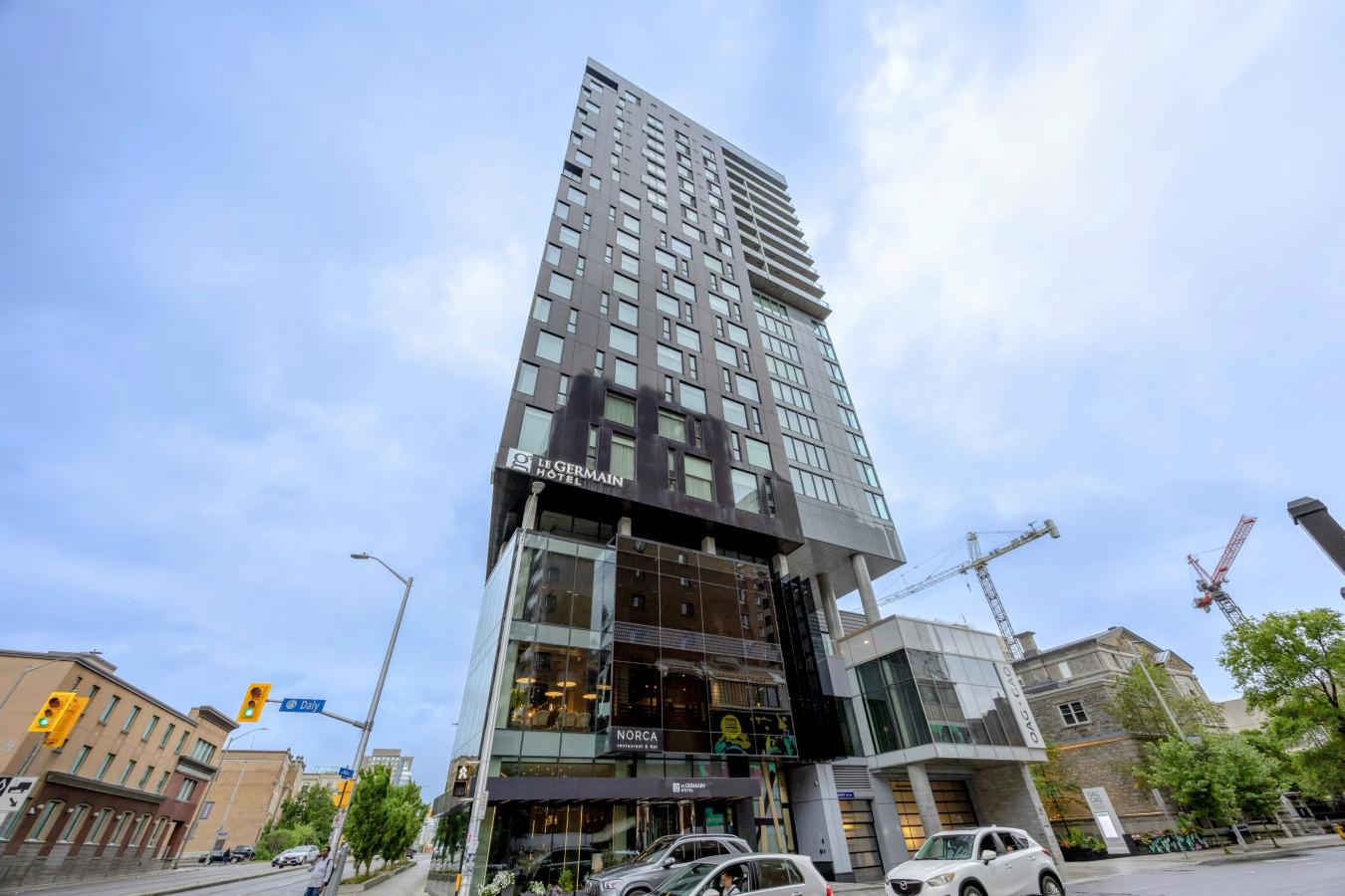 Stunning Condo for Sale #1711 - 20 Daly Avenue