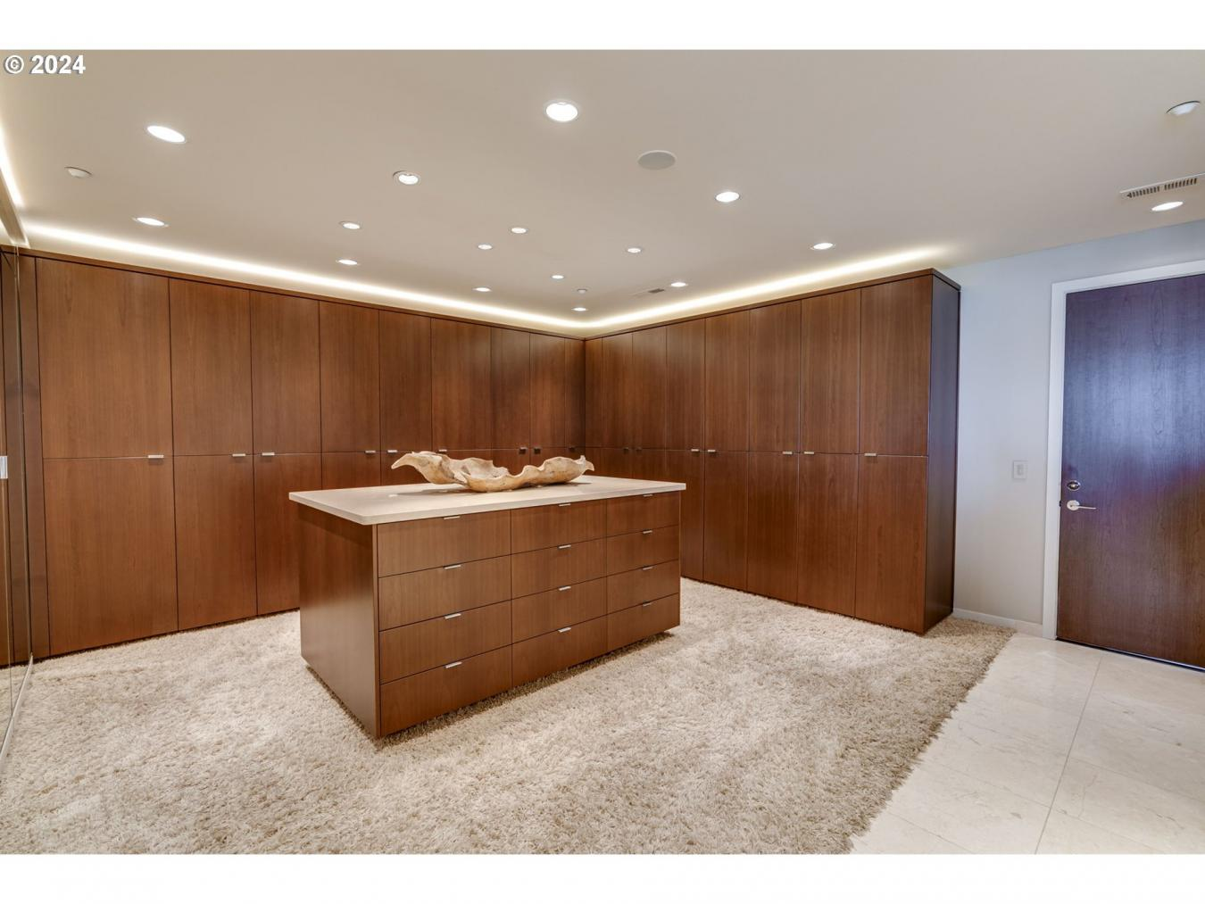 property-image-35