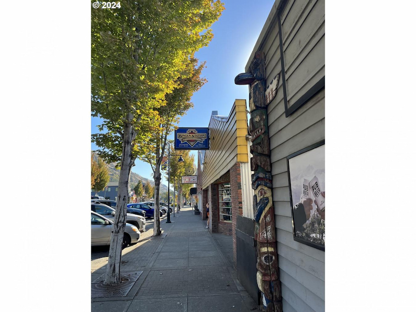 209 W STEUBEN STREET