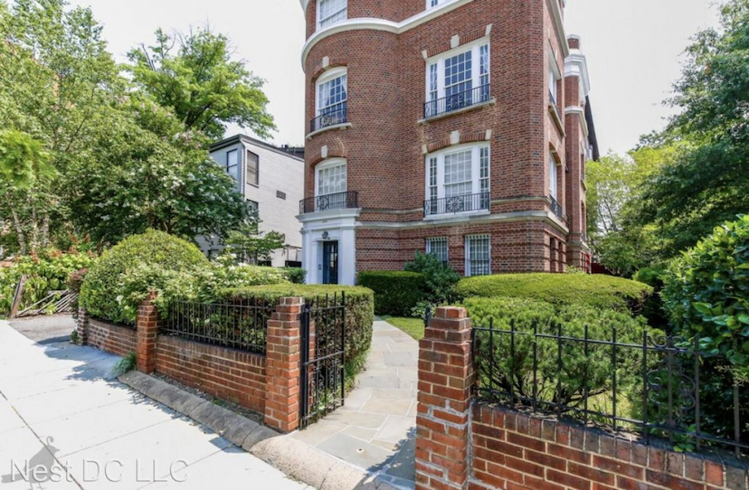 1901 19th Street NW #203
