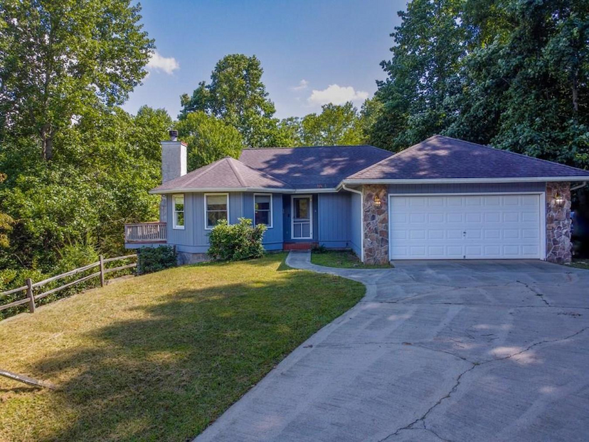 60 Country Club Drive
