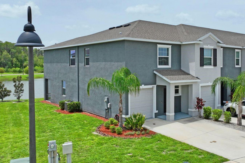 2857 SUNCOAST BLEND DRIVE