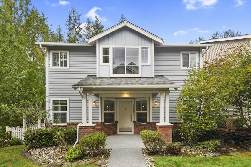 Comfort and Seclusion in Snoqualmie, WA
