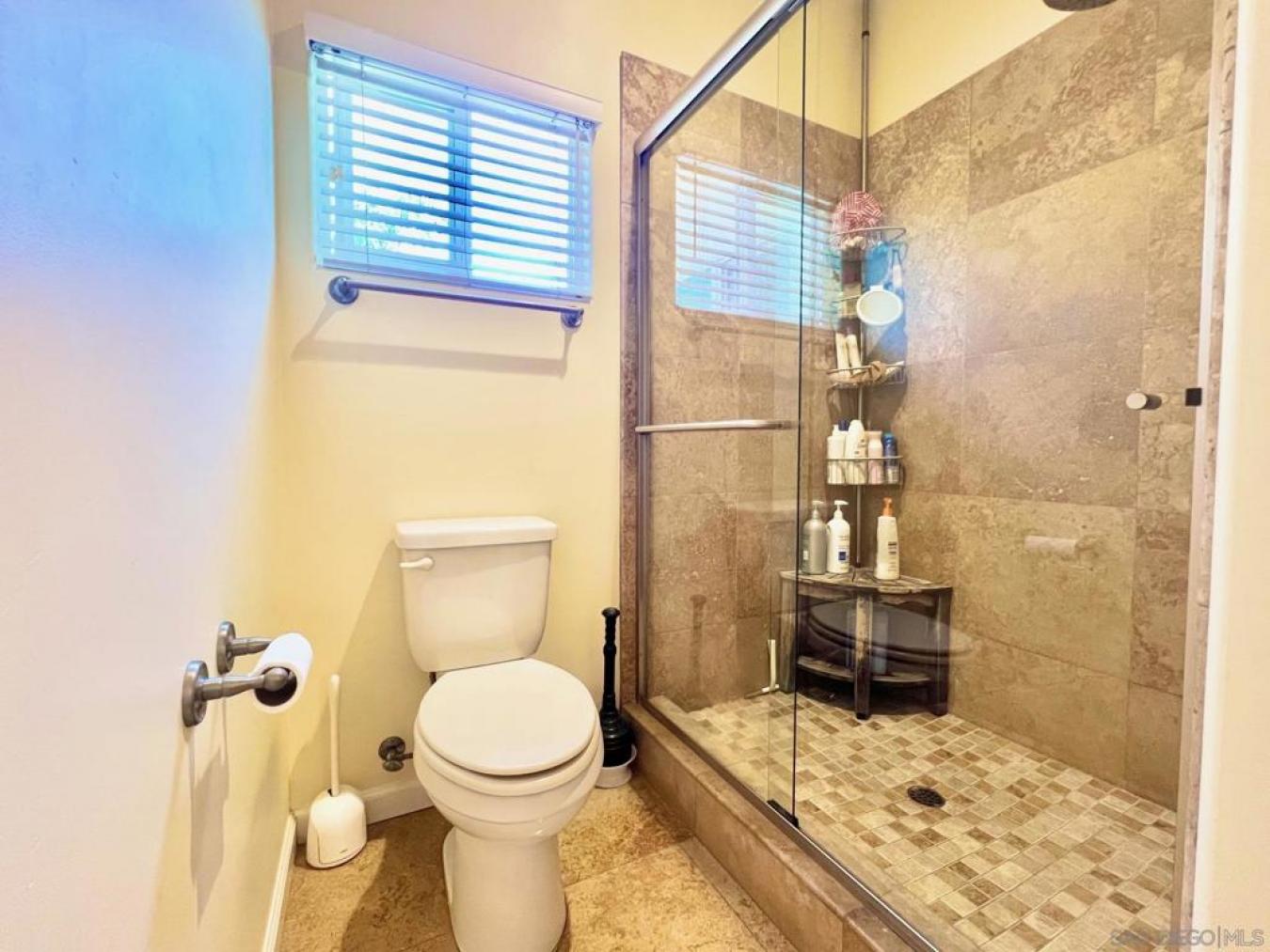 property-image-11
