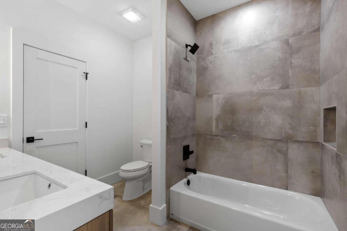 property-image-32