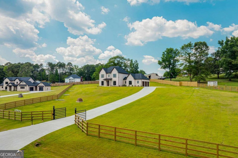 3084 Luther Wages Road