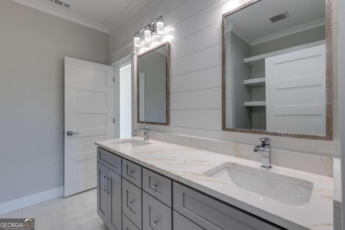 property-image-23
