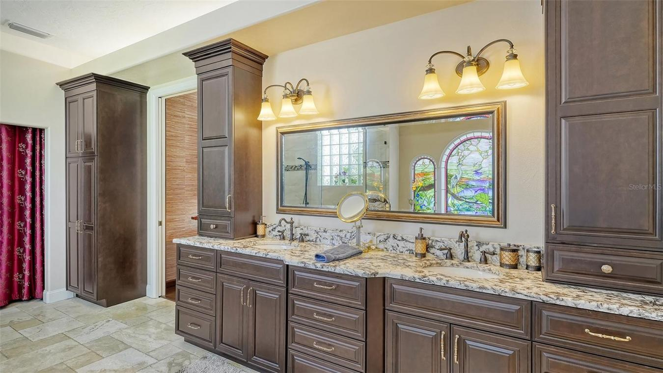 property-image-36
