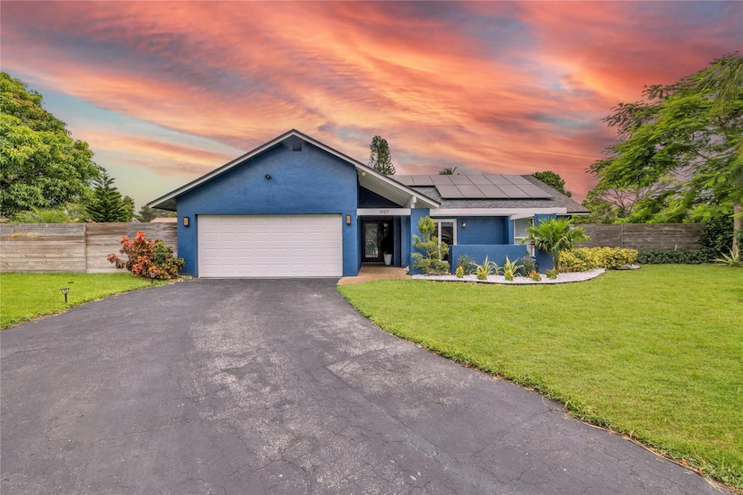 997 NW 37th Terrace