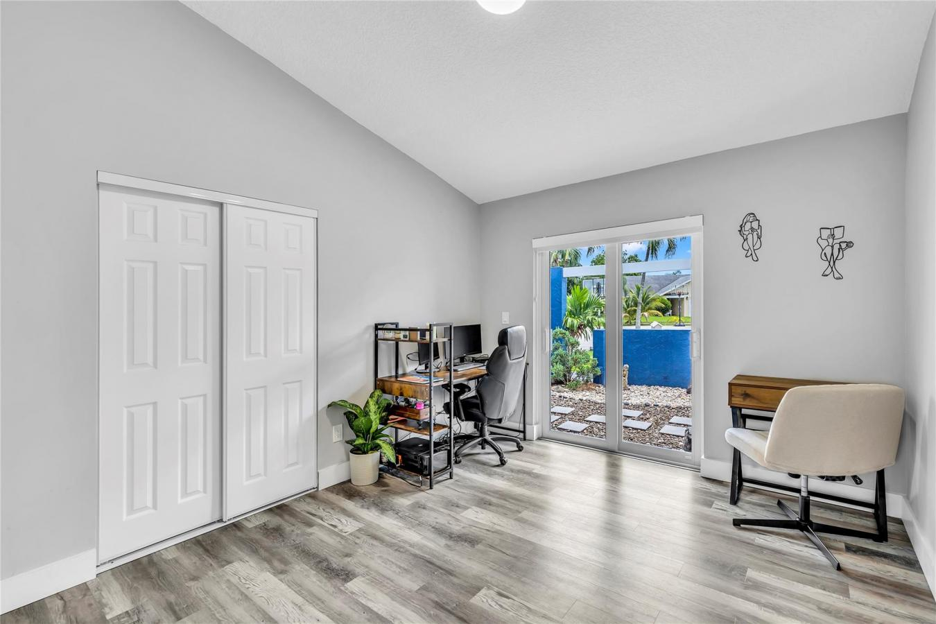 property-image-12