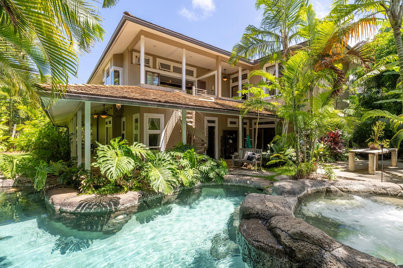 LANIKAI OASIS