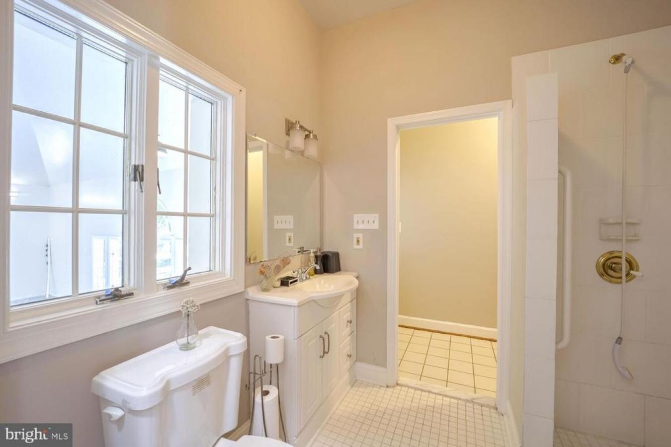 property-image-36