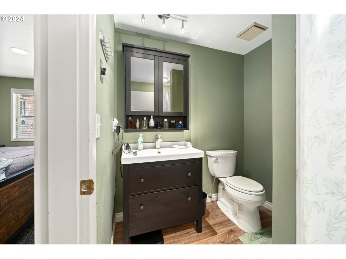 property-image-36