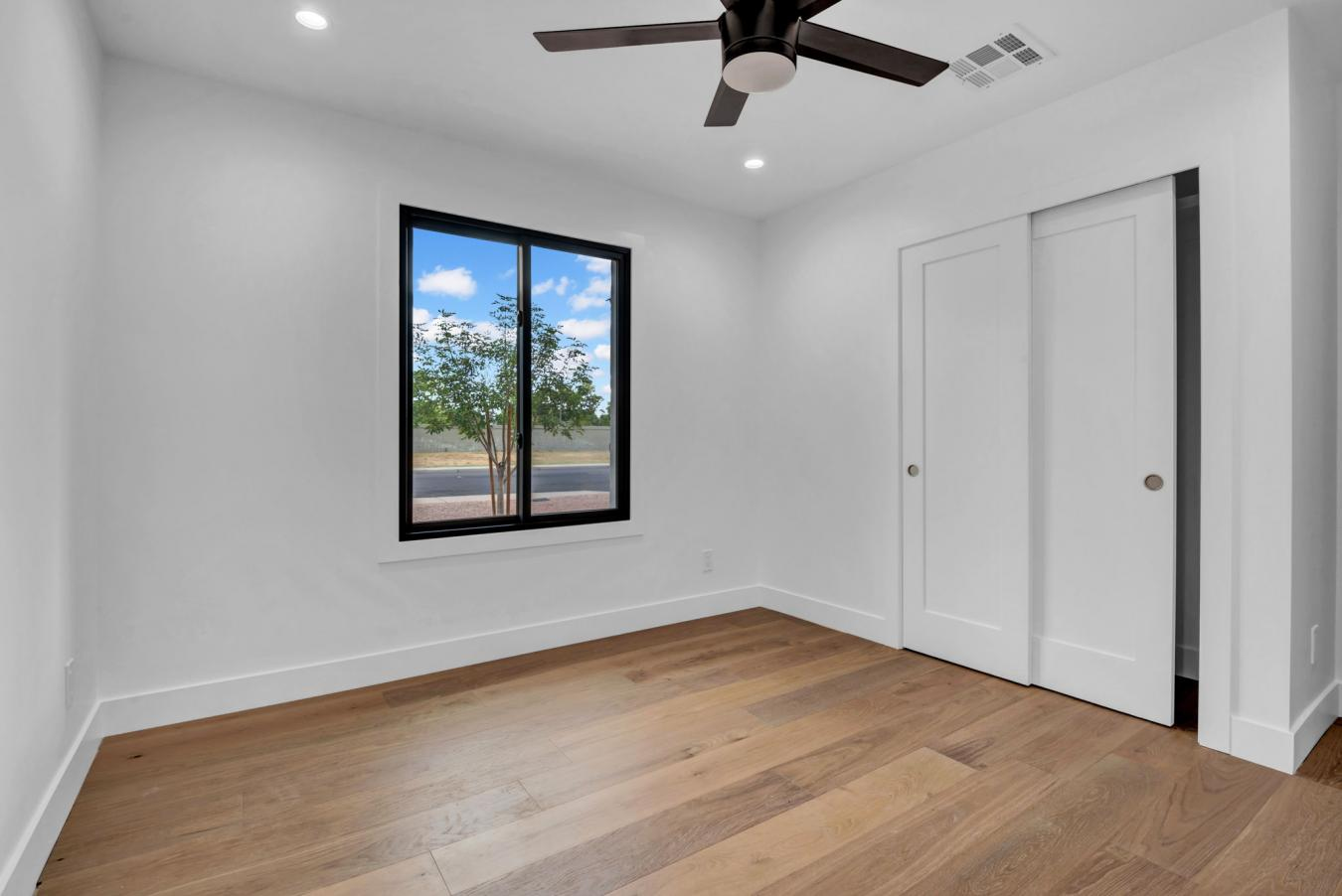 property-image-12