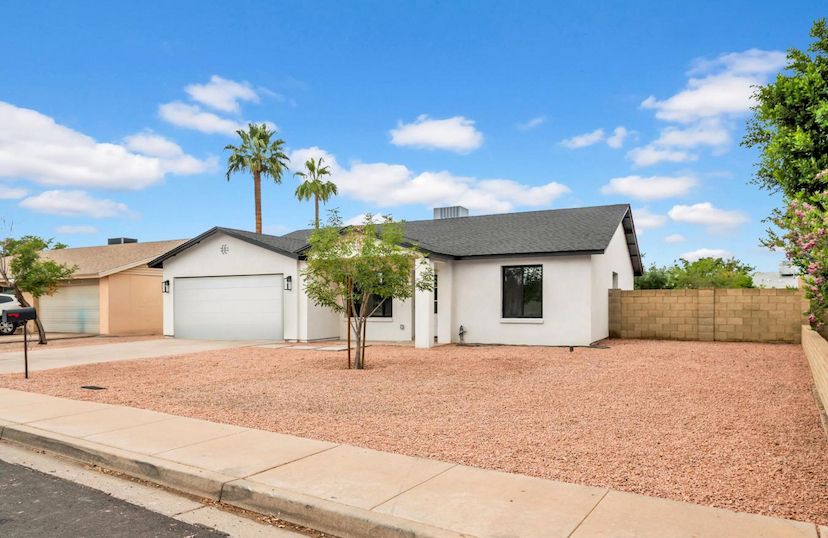 2126 E WATSON Drive
