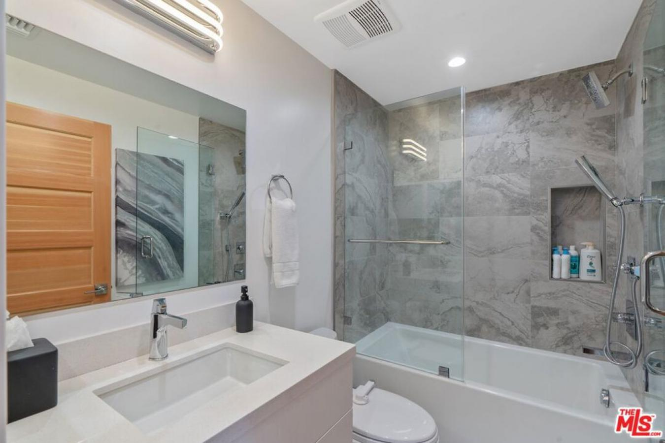 property-image-36