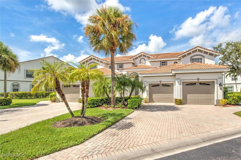 6879 Sterling Greens Court 201
