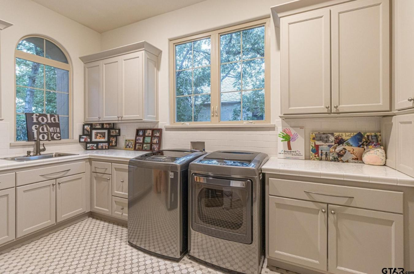 property-image-9