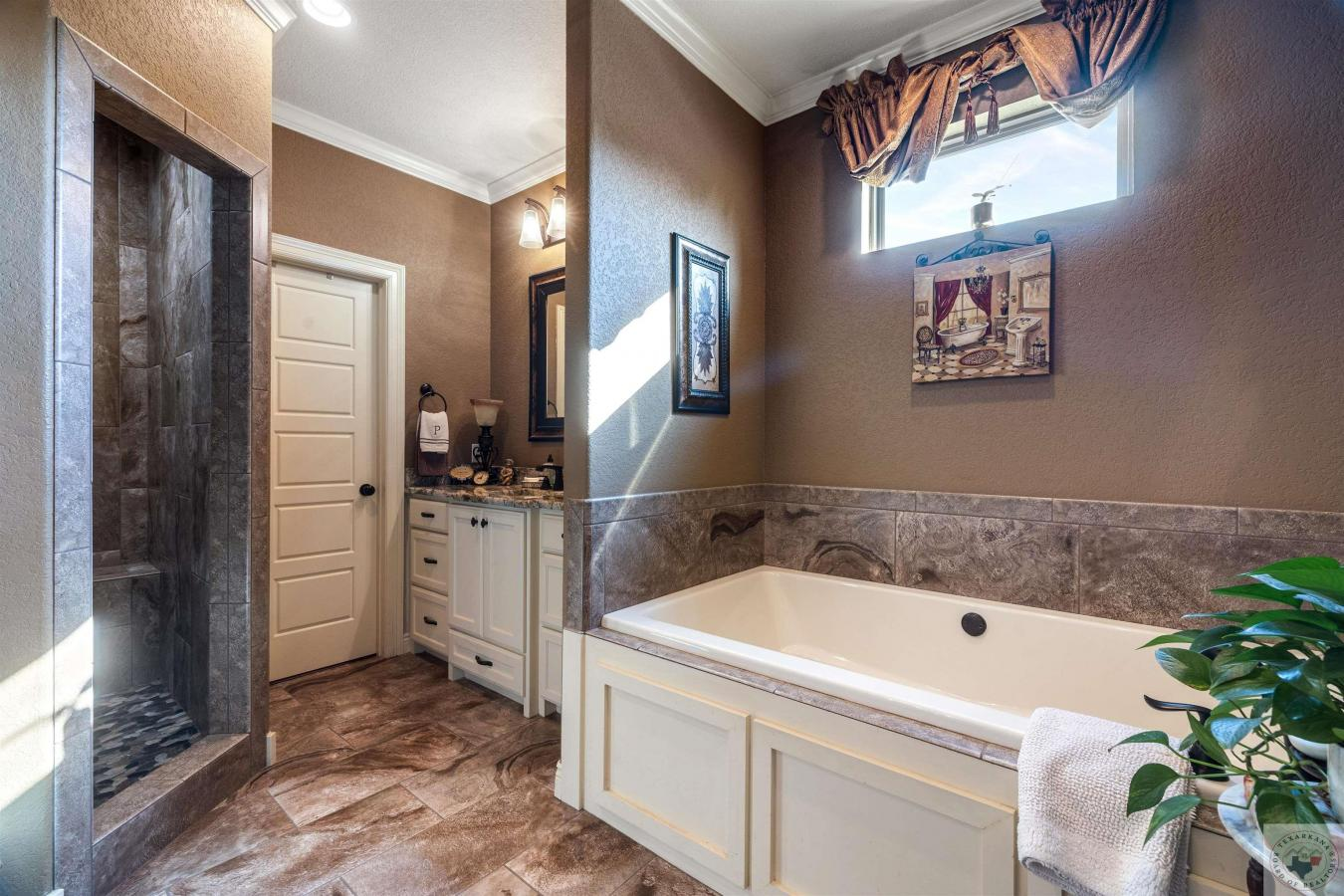 property-image-13