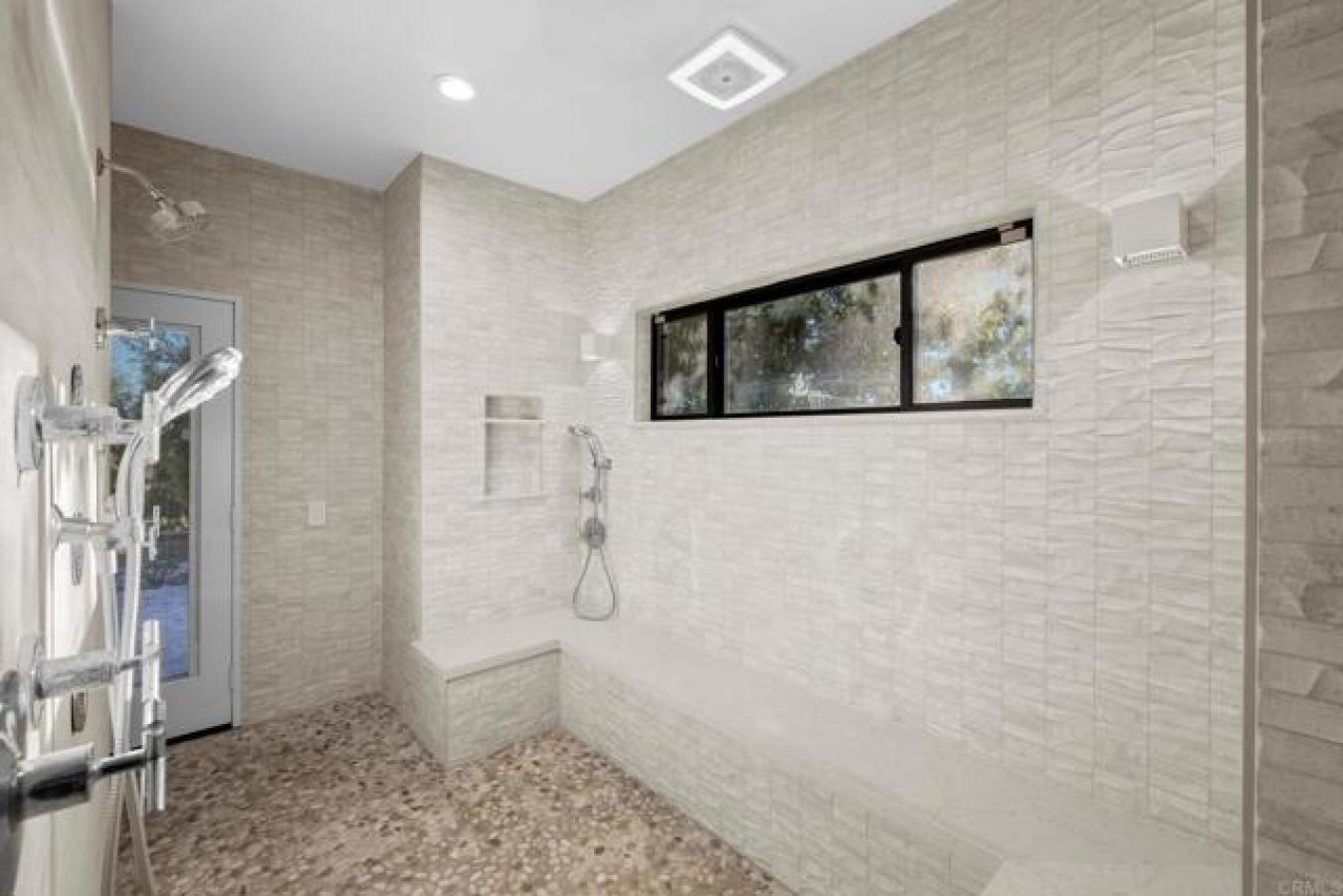 property-image-33