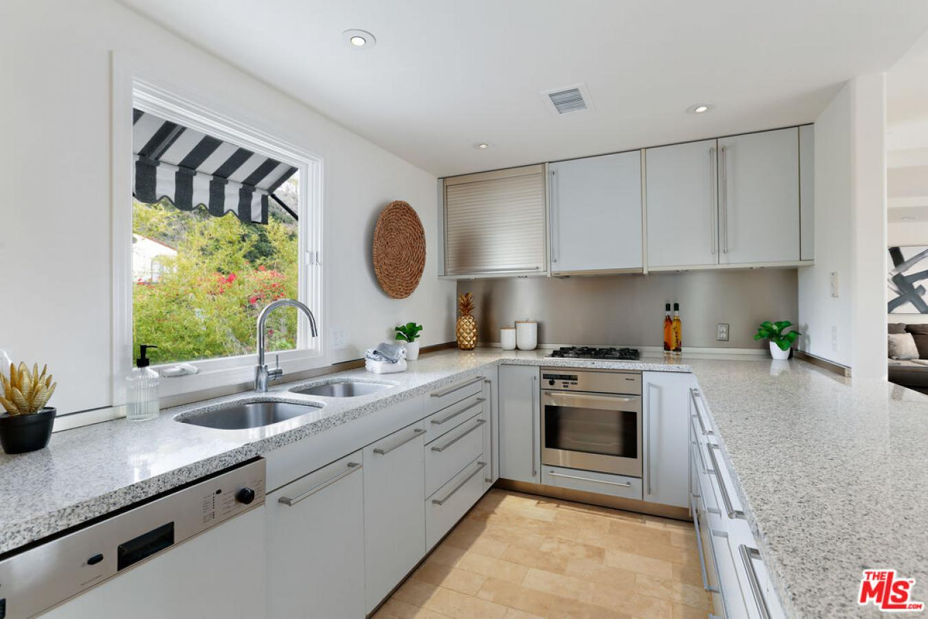 property-image-9