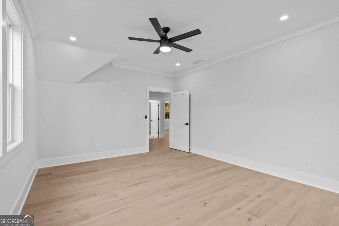 property-image-31
