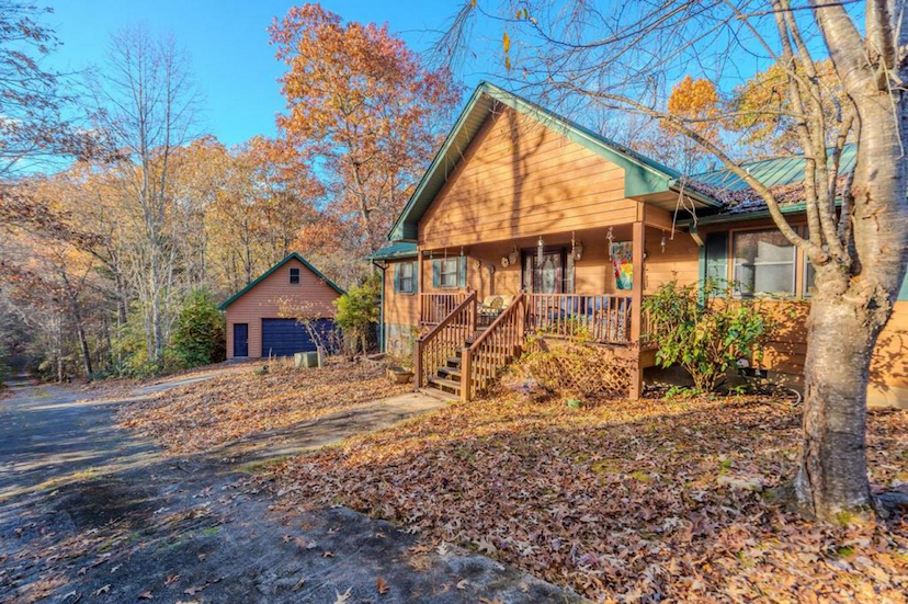 66 Kalmia Lane