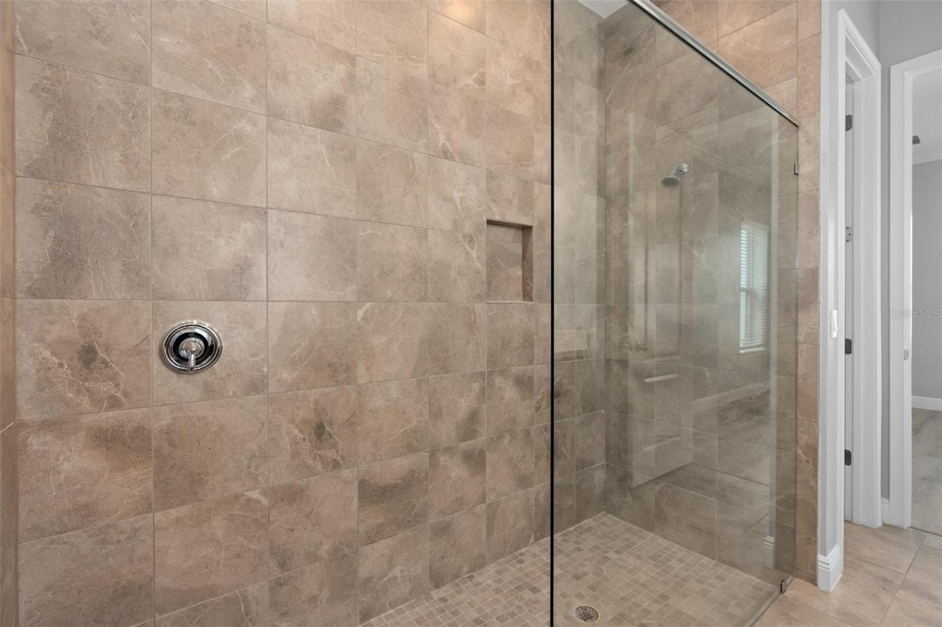 property-image-32