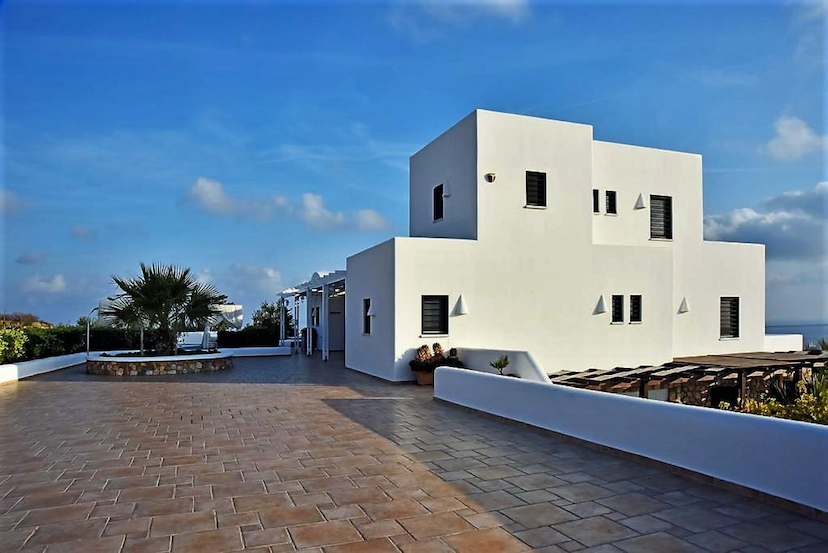 Santorini Horizon