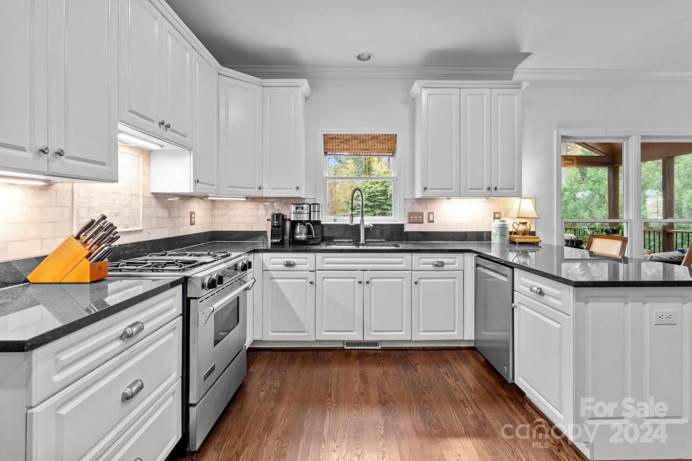 property-image-3