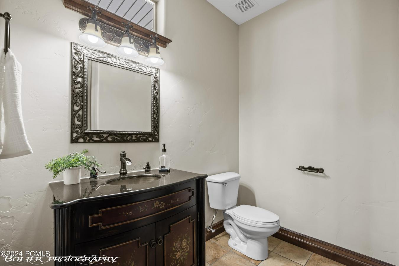 property-image-35