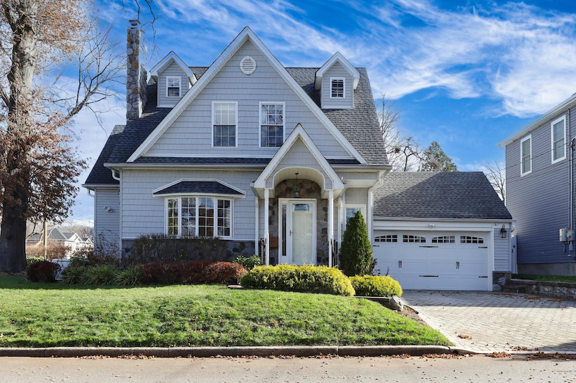 Beautiful Colonial