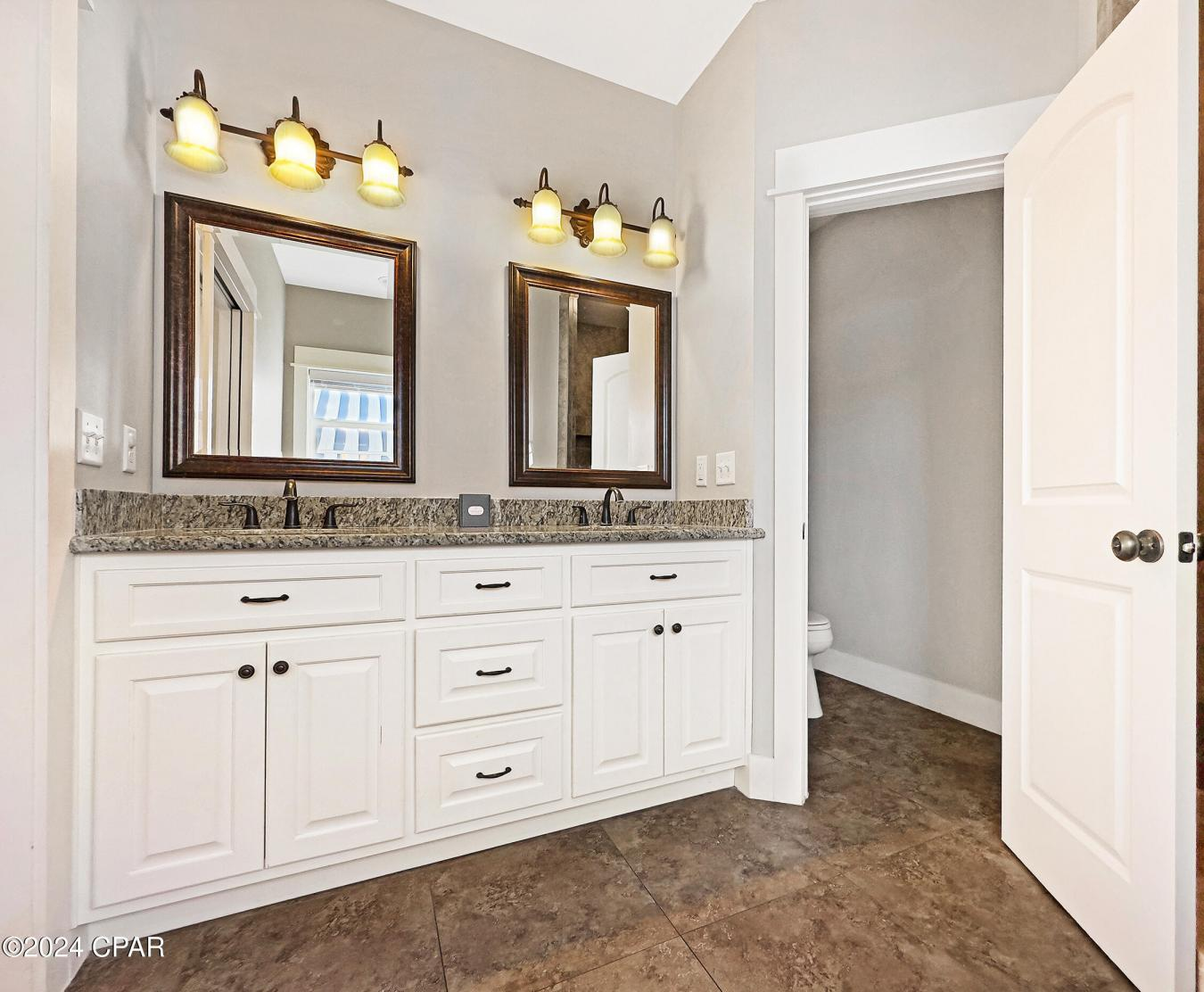property-image-32