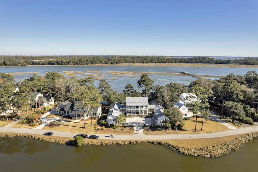 12 Carrier Bluff
