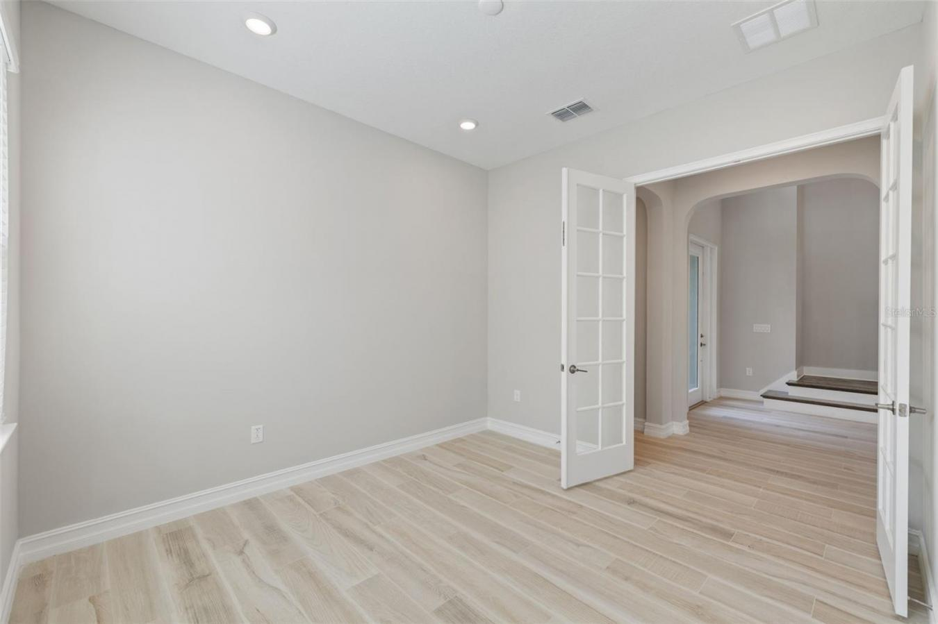 property-image-32